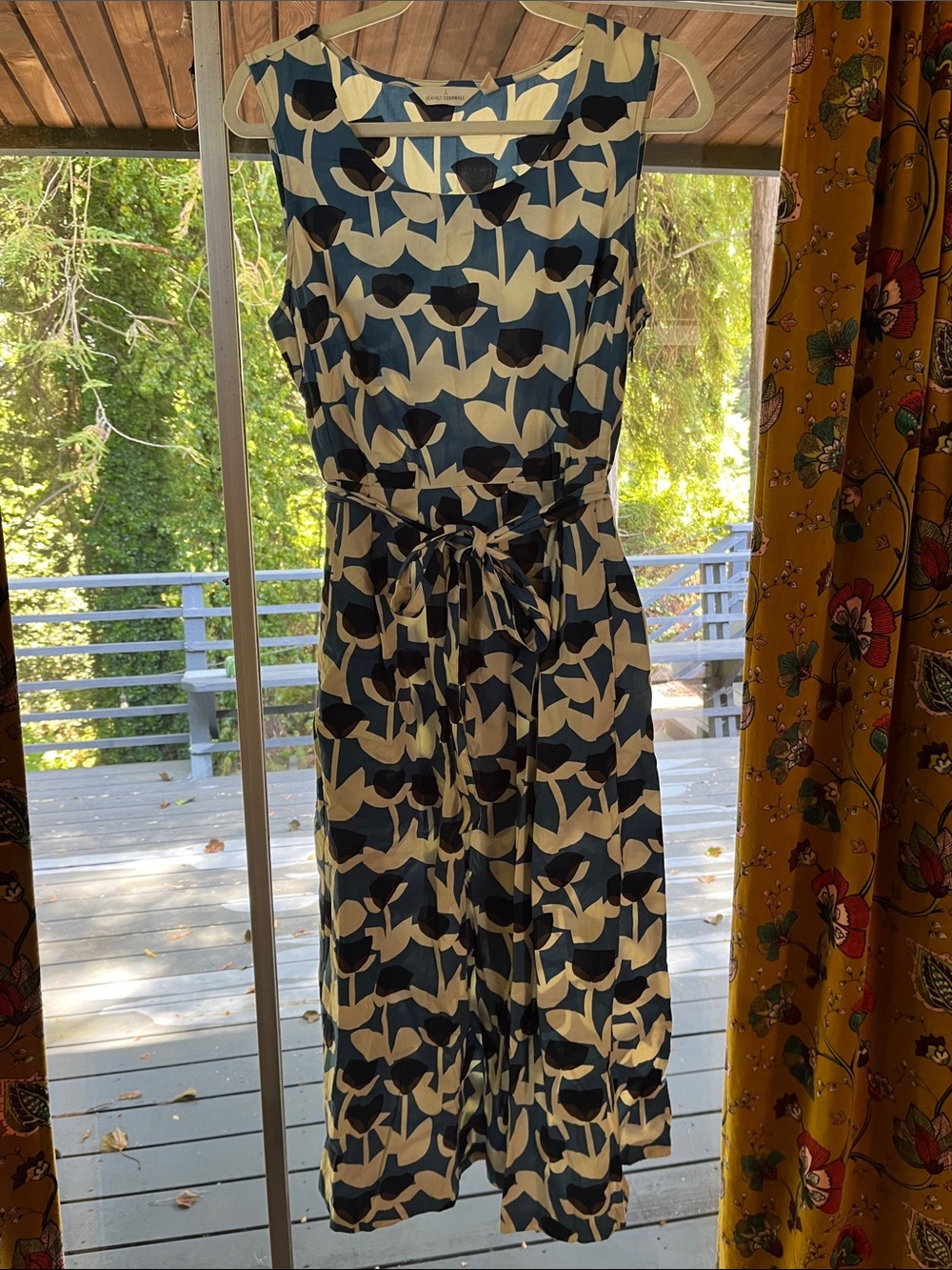 RARE Tulip Navy and White Tie-Waist Midi Dress 10💙